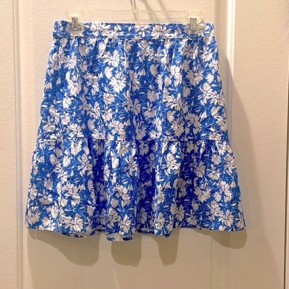 NEW…SKIES ARE BLUE Floral Skirt
